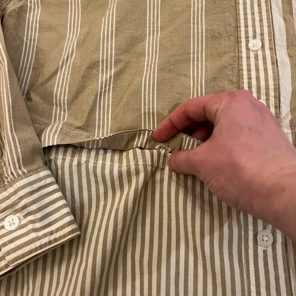 Madewell Women’s Modular Oversized Button-Up Shirt in Mixed Stripe - Picture 4 of 6